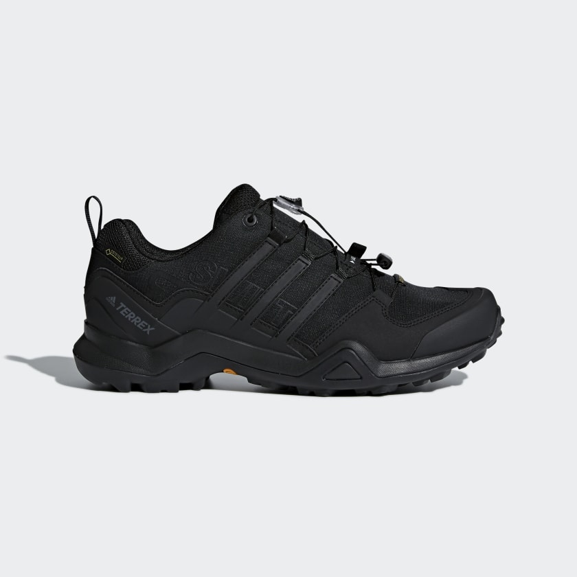 adidas outdoor men's terrex swift r2