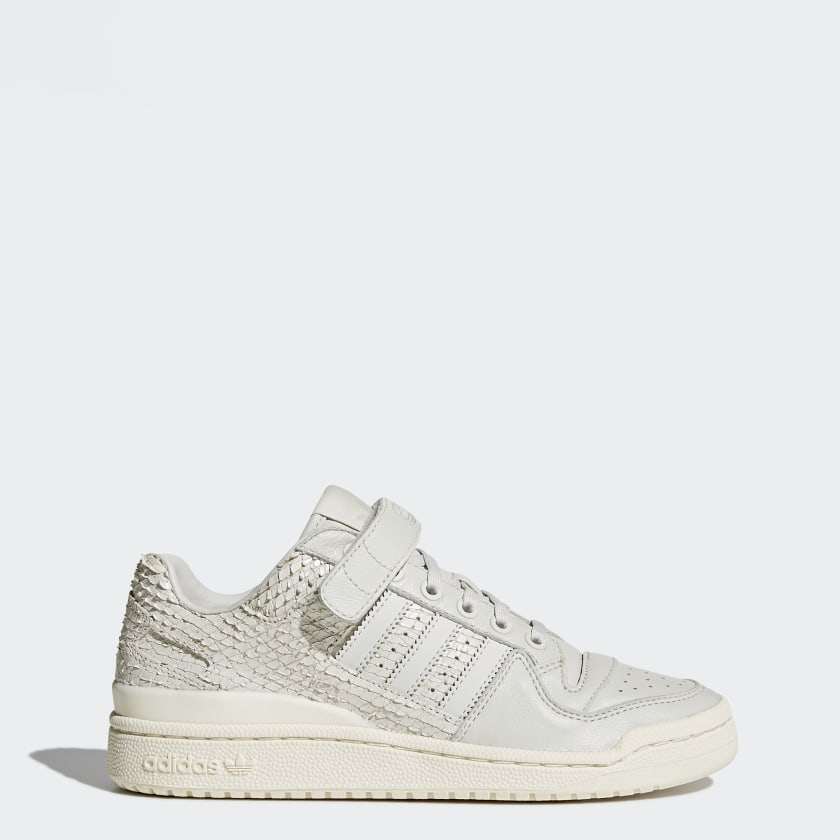 adidas originals forum low white trainers