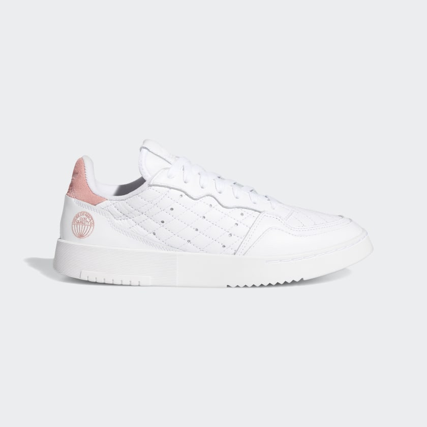 adidas originals supercourt trainers in pink