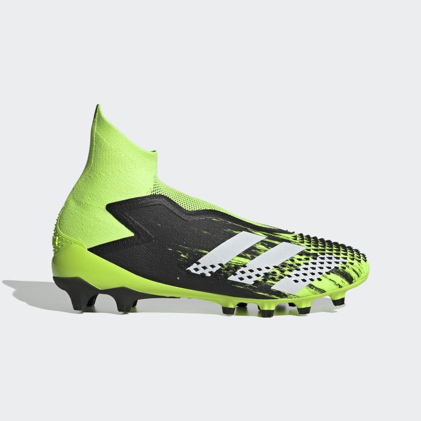 artificial grass cleats