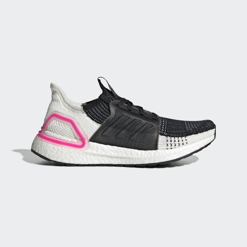 adidas ultraboost women's running shoes core black