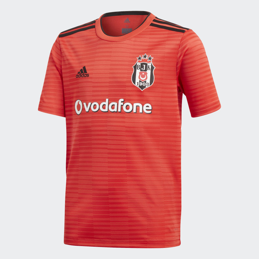 besiktas away kit