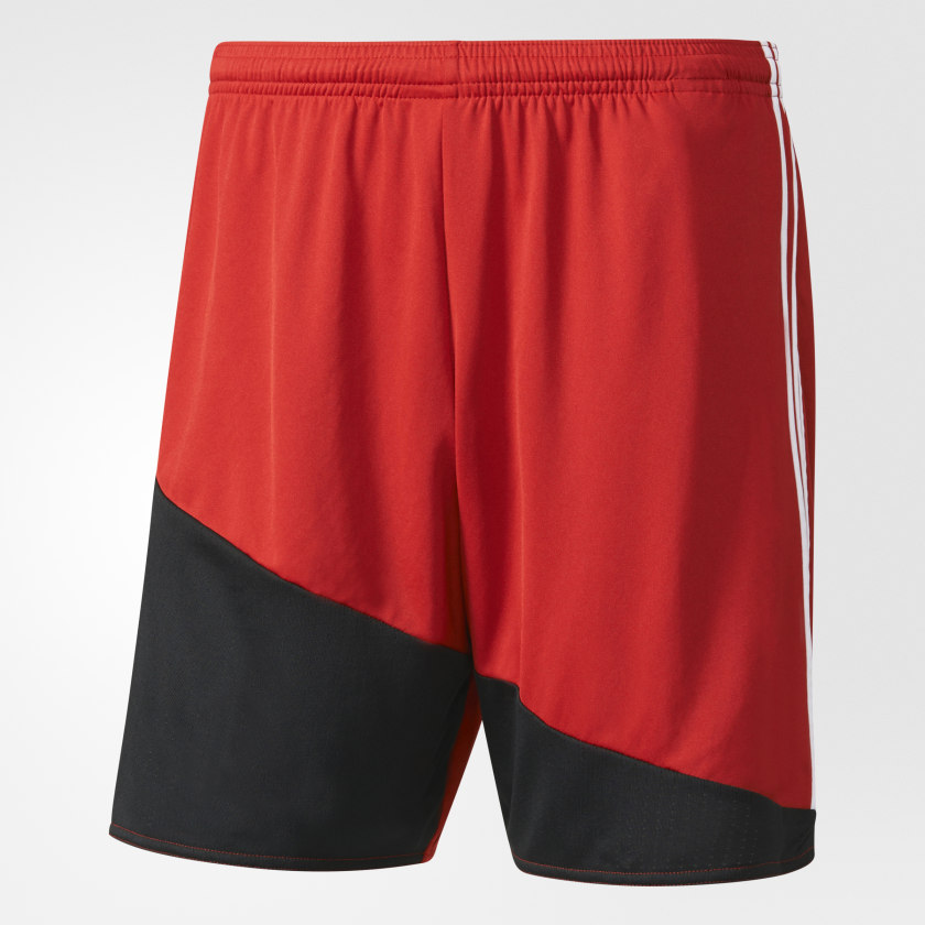 regista 16 shorts