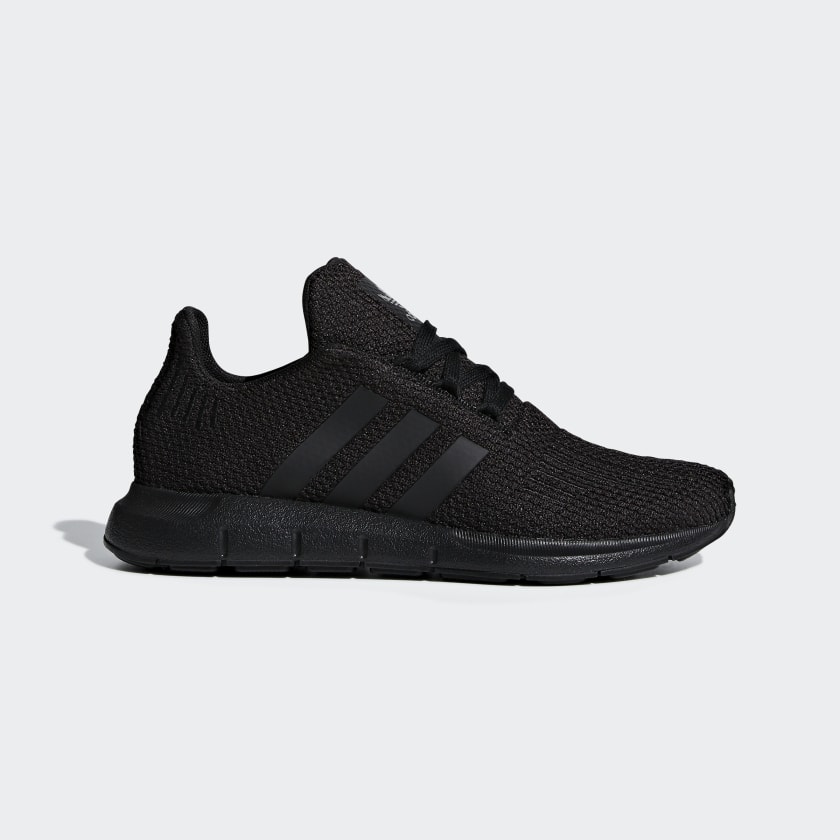 tênis adidas originals swift run j preto