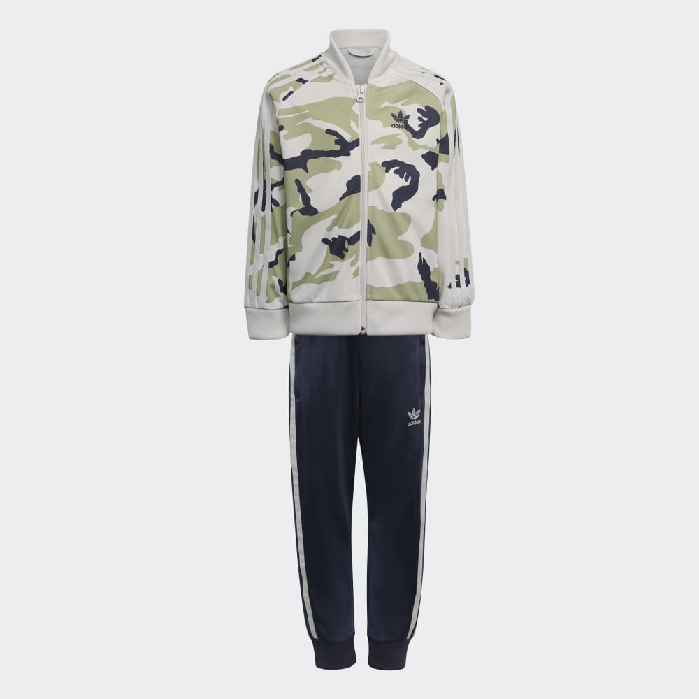 Adidas Camo SST 4220.0 Sneaks.kg