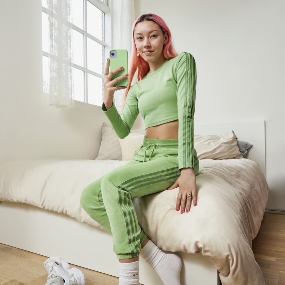 Adidas loungewear sweater 2025