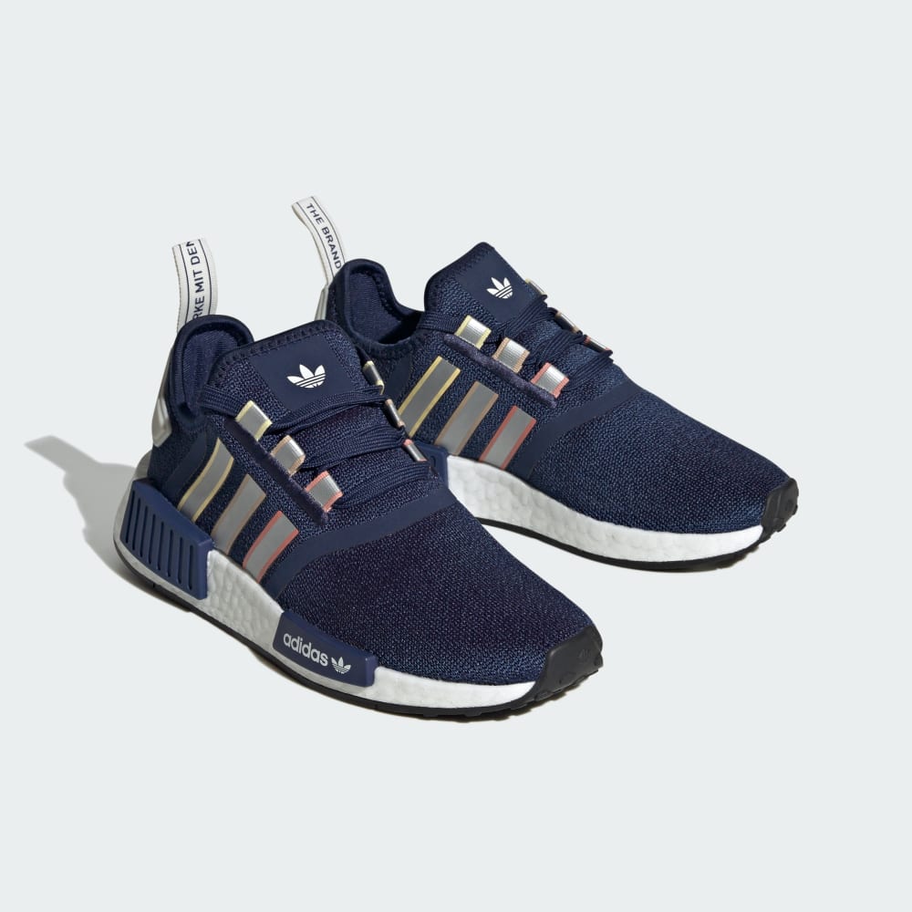 Adidas NMD R1 Kids 10980.0 Sneaks.kg