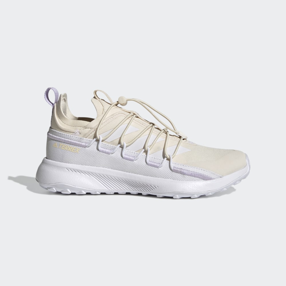 Canvas travel shoes