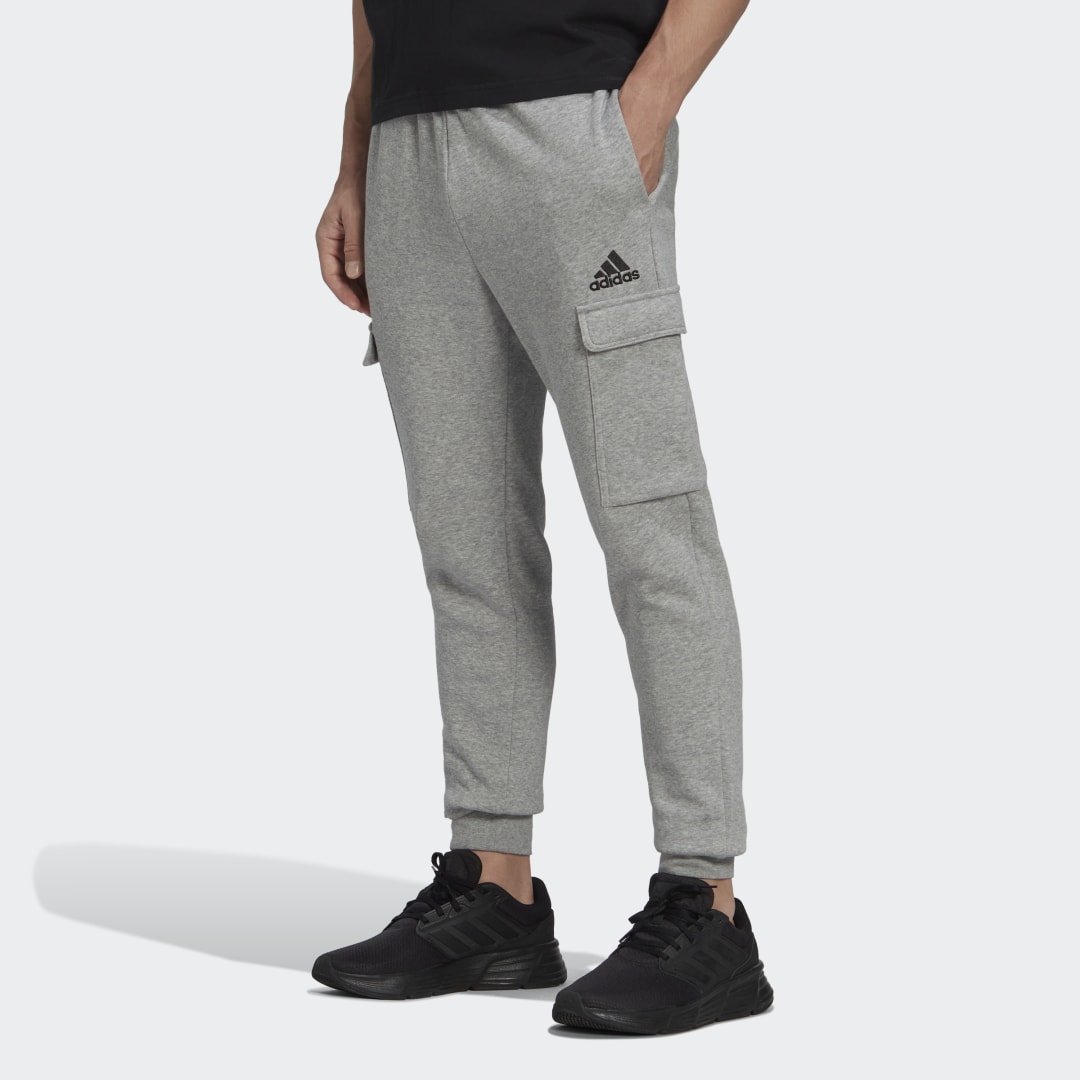 Essentials Fleece Regular Tapered Cargo Pants, adidas