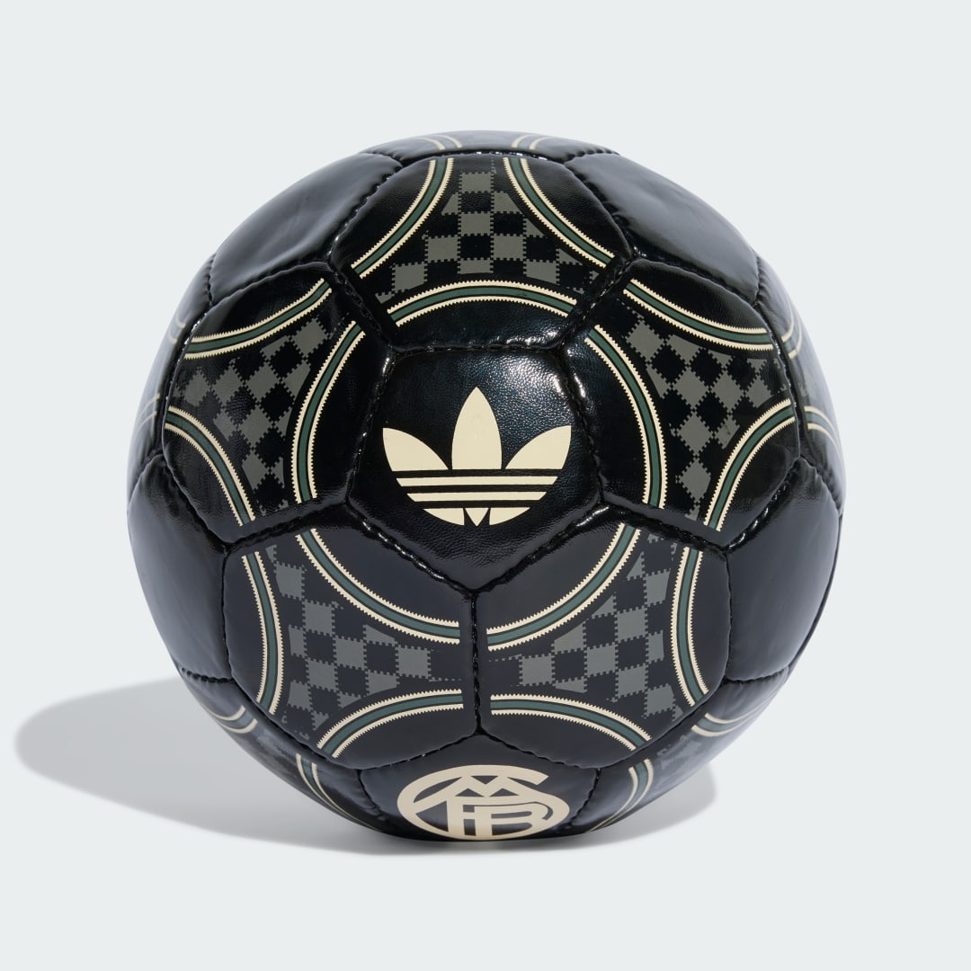 Thumbnail - FC Bayern München Ausweichausrüstung Club-Ball