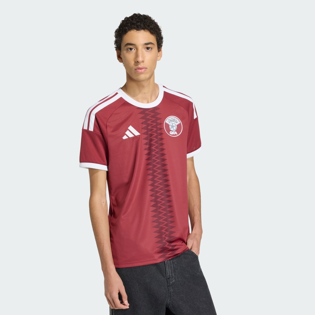 Maillot domicile Qatar