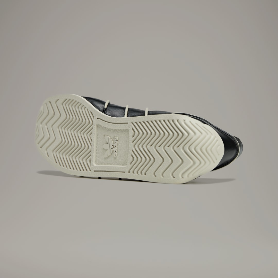 Adidas Country sneaker Black / Black / Talc