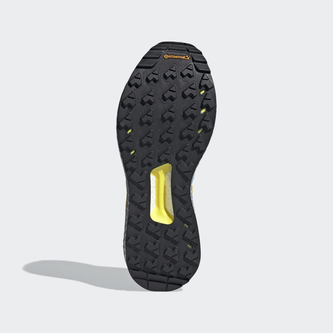 фото Кроссовки questar hm adidas originals