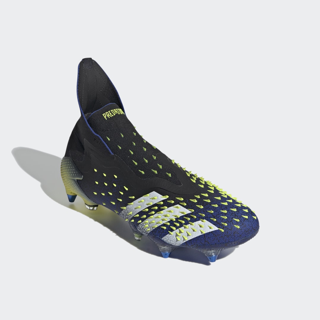 Бутсы adidas Predator Freak 3