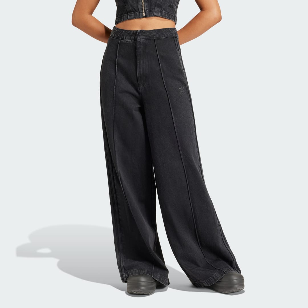 Image of "adidas Fashion Montreal Denim Jeans Medium Black Denim 32"" - Women Lifestyle Pants"