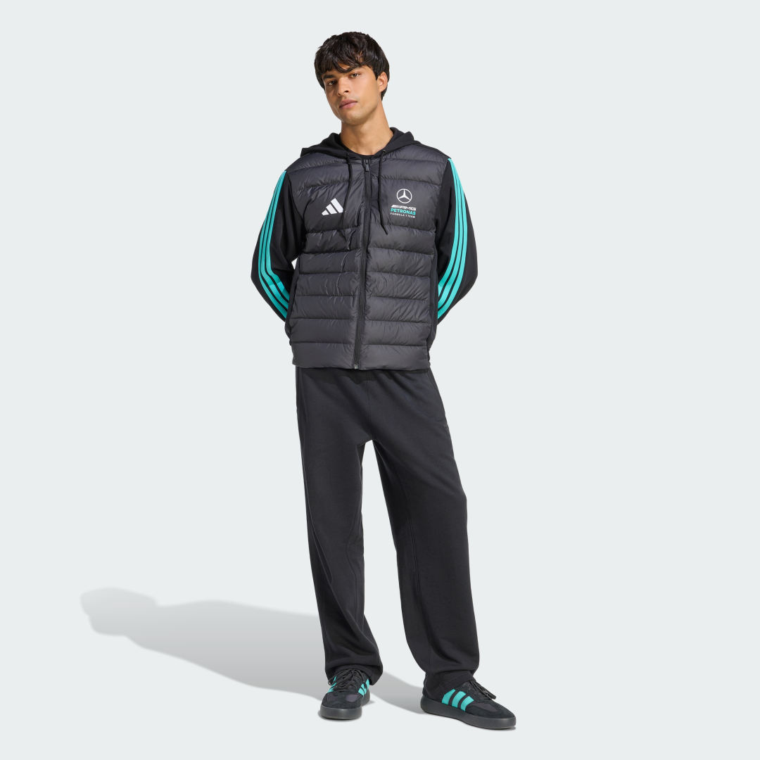 DOUDOUNE MERCEDES AMG PETRONAS FORMULA 1 TEAM DNA - vue 3