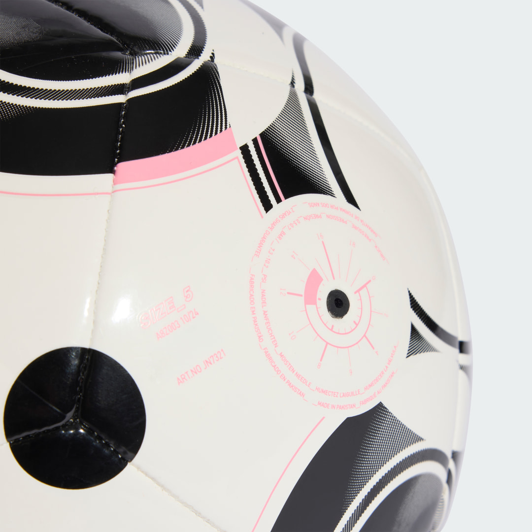 Thumbnail - Juventus Home Club Ball