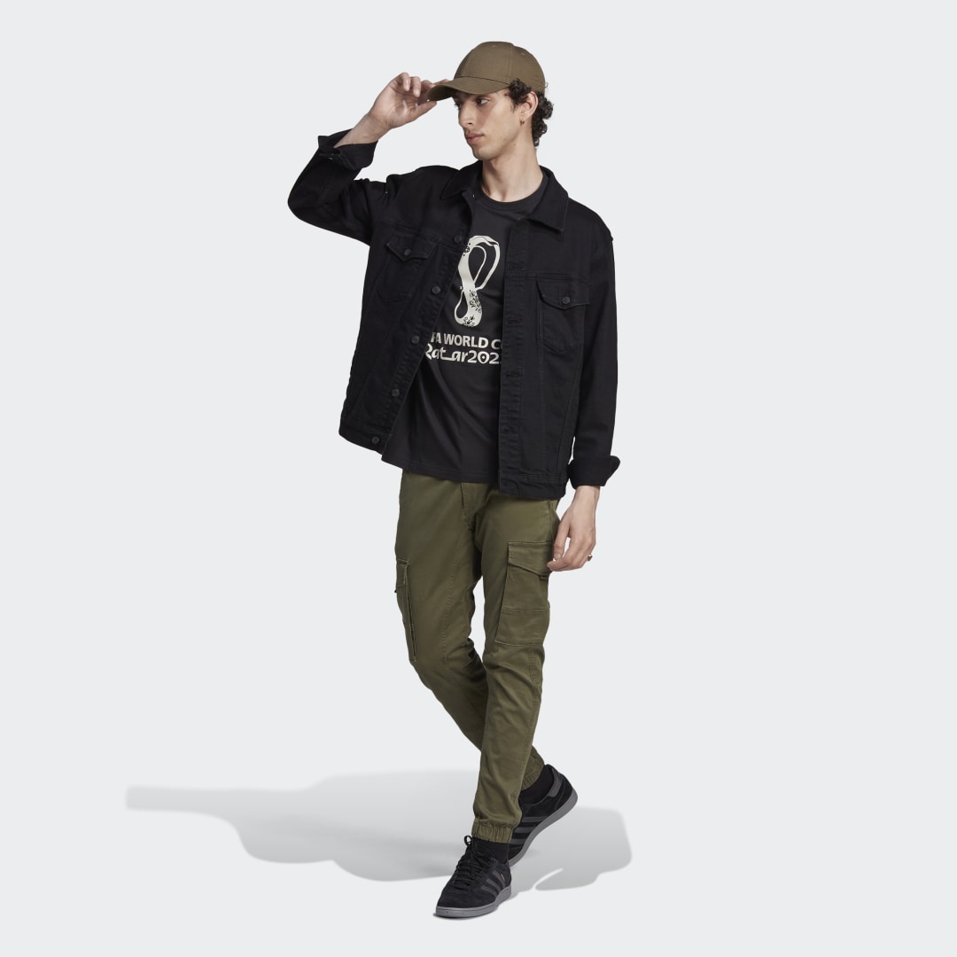 

adidas Camiseta Estampada Copa Mundial de la FIFA 2022™ Hombre, Negro