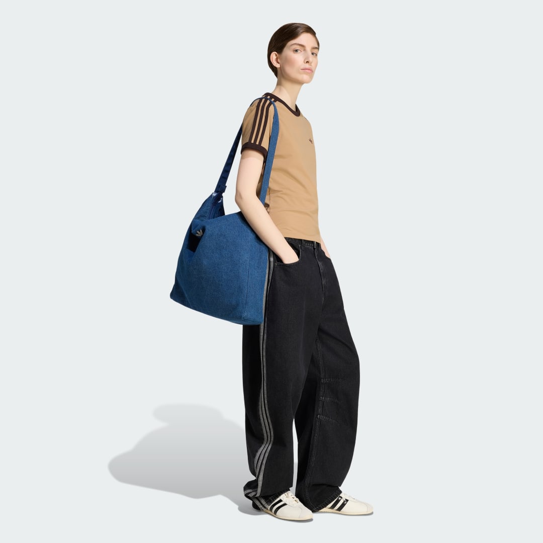 Thumbnail - CALI T-Shirt