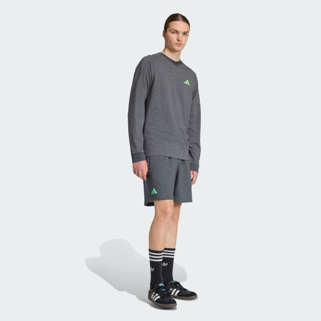 SHORT DE SURVÊTEMENT PREMIUM MERCEDES AMG PETRONAS FORMULA ONE TEAM - vue 7