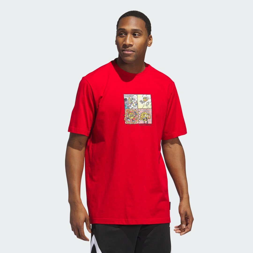 

adidas Playera Lil Stripe Comic Estampada Hombre, Better scarlet