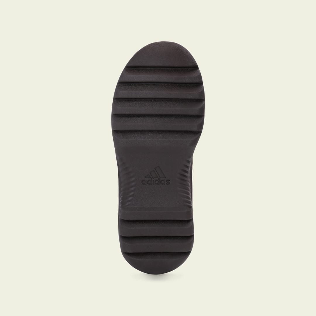 adidas Yeezy Desert Boot