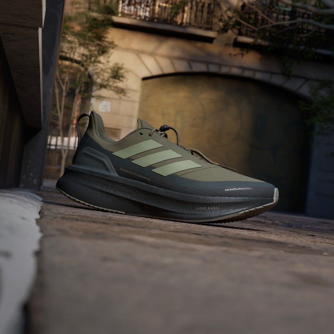 Chaussures de running Ultraboost 5 H.Koumori - vue 2