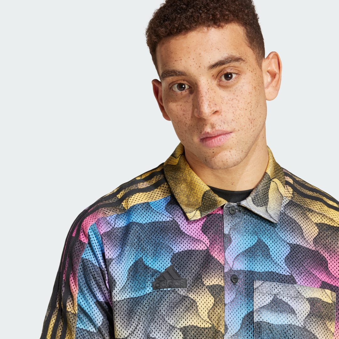 

adidas Playera de Malla Allover Print Resort Hombre, Negro/spark