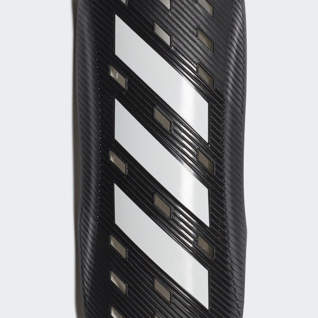 Thumbnail - Tiro Club Shin Guards