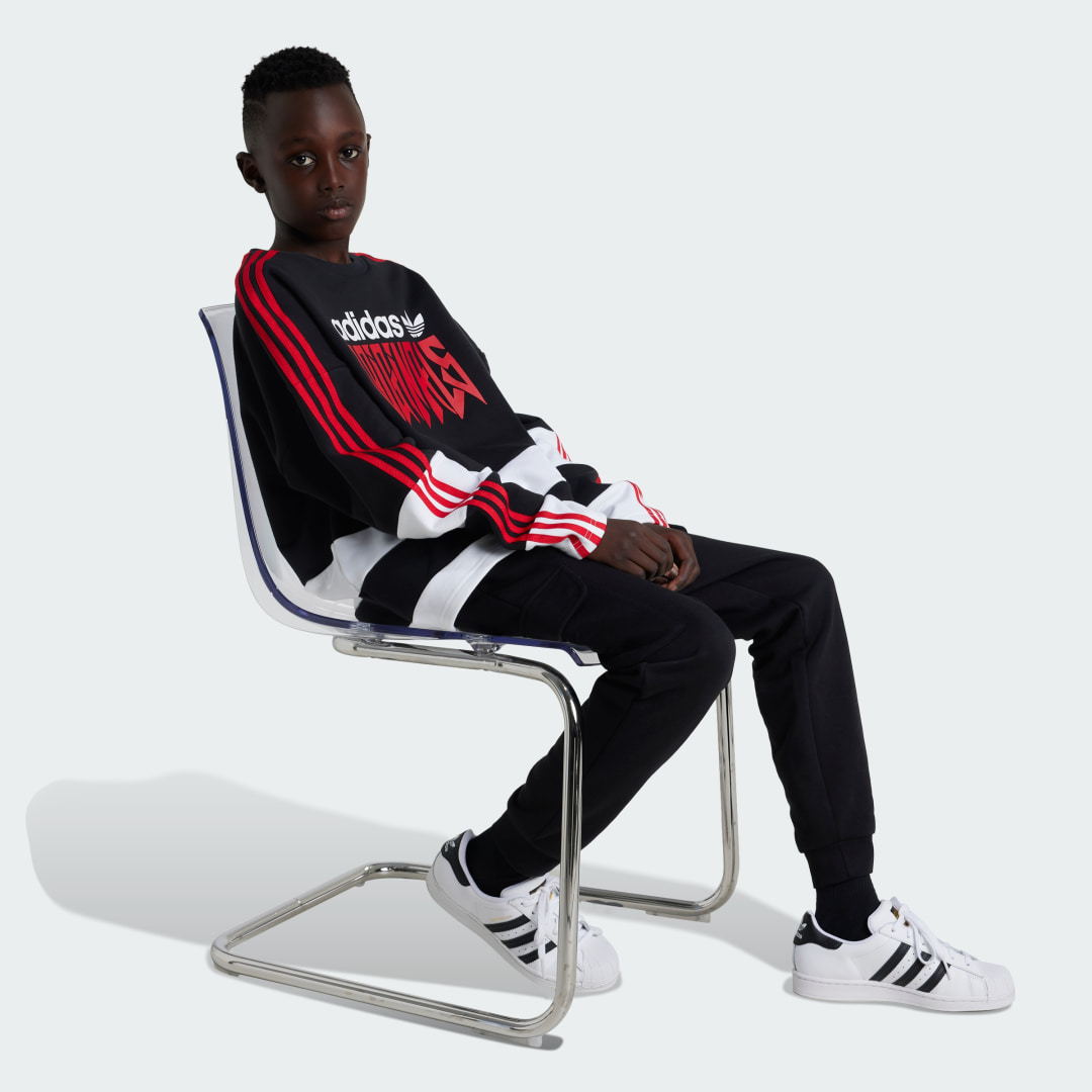 Thumbnail - Graphic Kids Sweatshirt