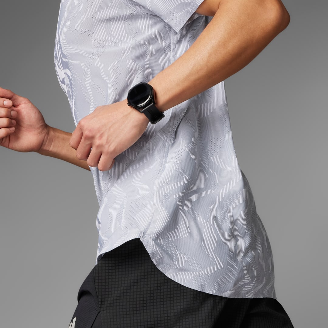 

adidas Camiseta de Running Ultimate Engineered Hombre, Plata
