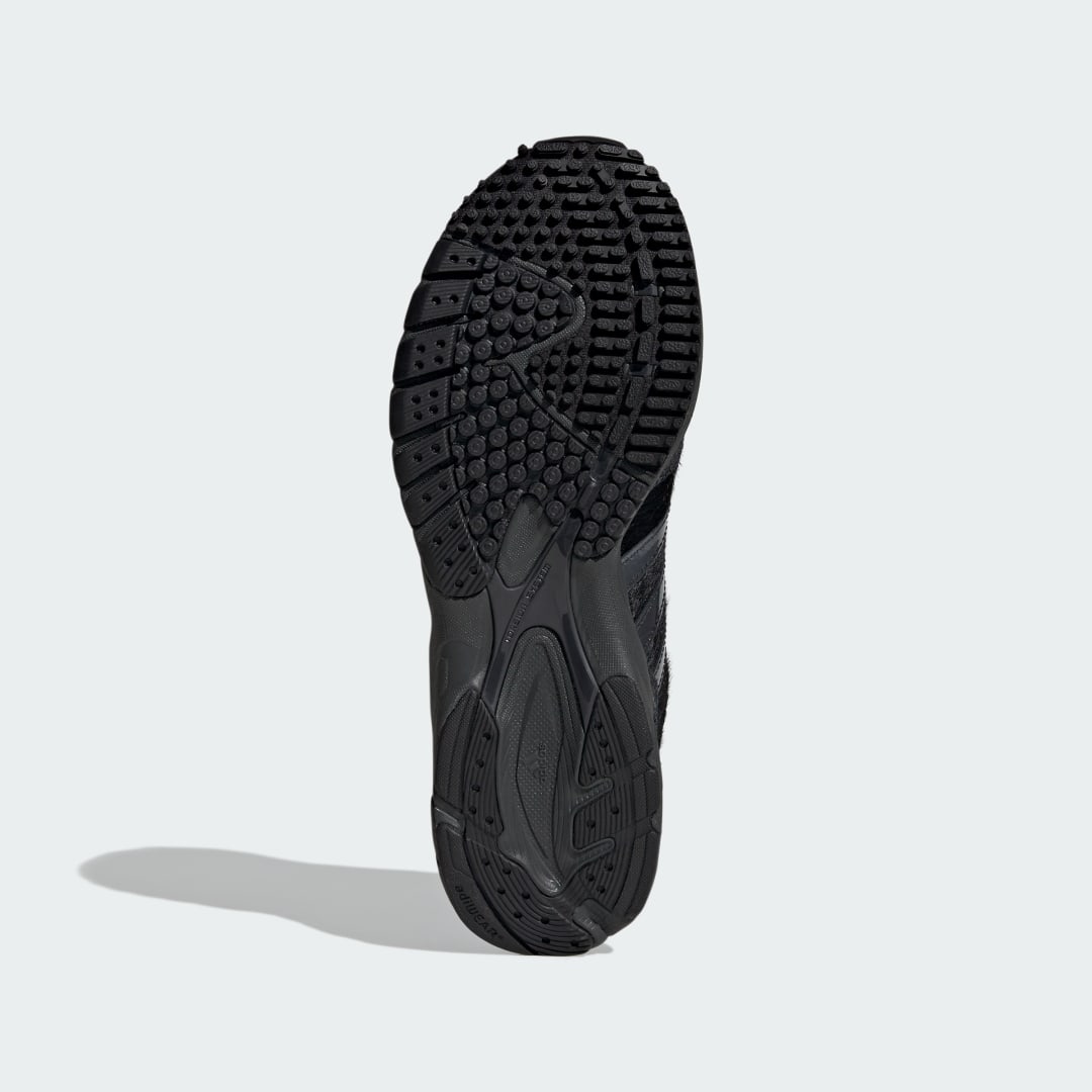 Adidas Women's Adizero Adios OG Sneakers in Core Black/Core Black/Carbon - IH4513