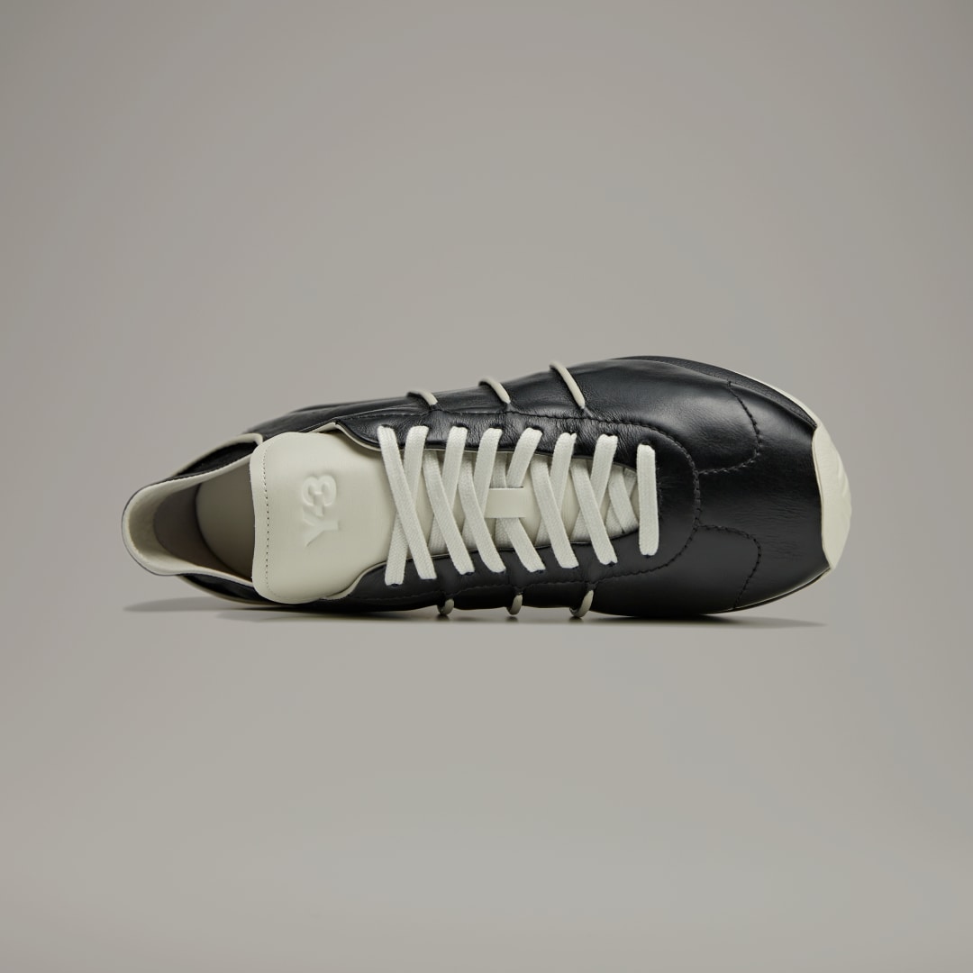 Adidas Country sneaker Black / Black / Talc