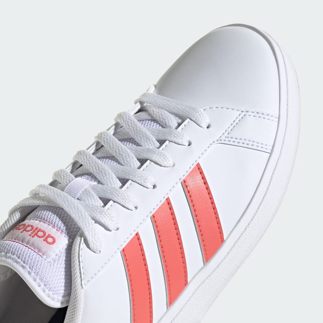 

Originals, Blanco