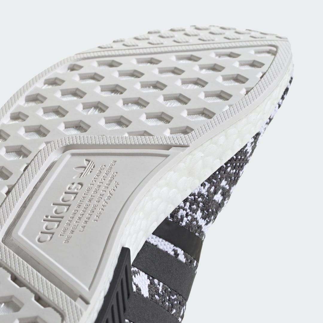 

adidas Tenis NMD_R1 Unisex, Blanco