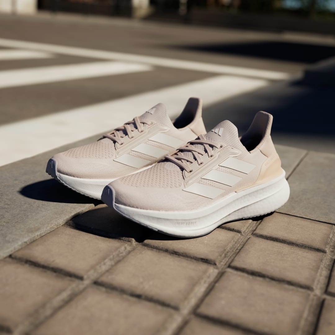 Chaussures adidas Ulltraboost 5 - vue 5