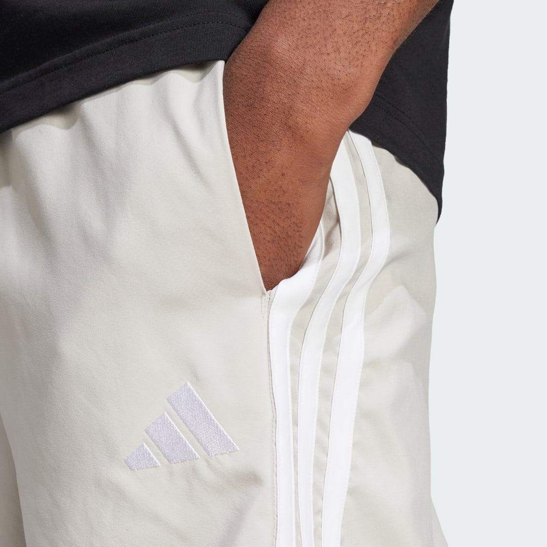 Adidas Essentials 3-Stripes Chelsea Short