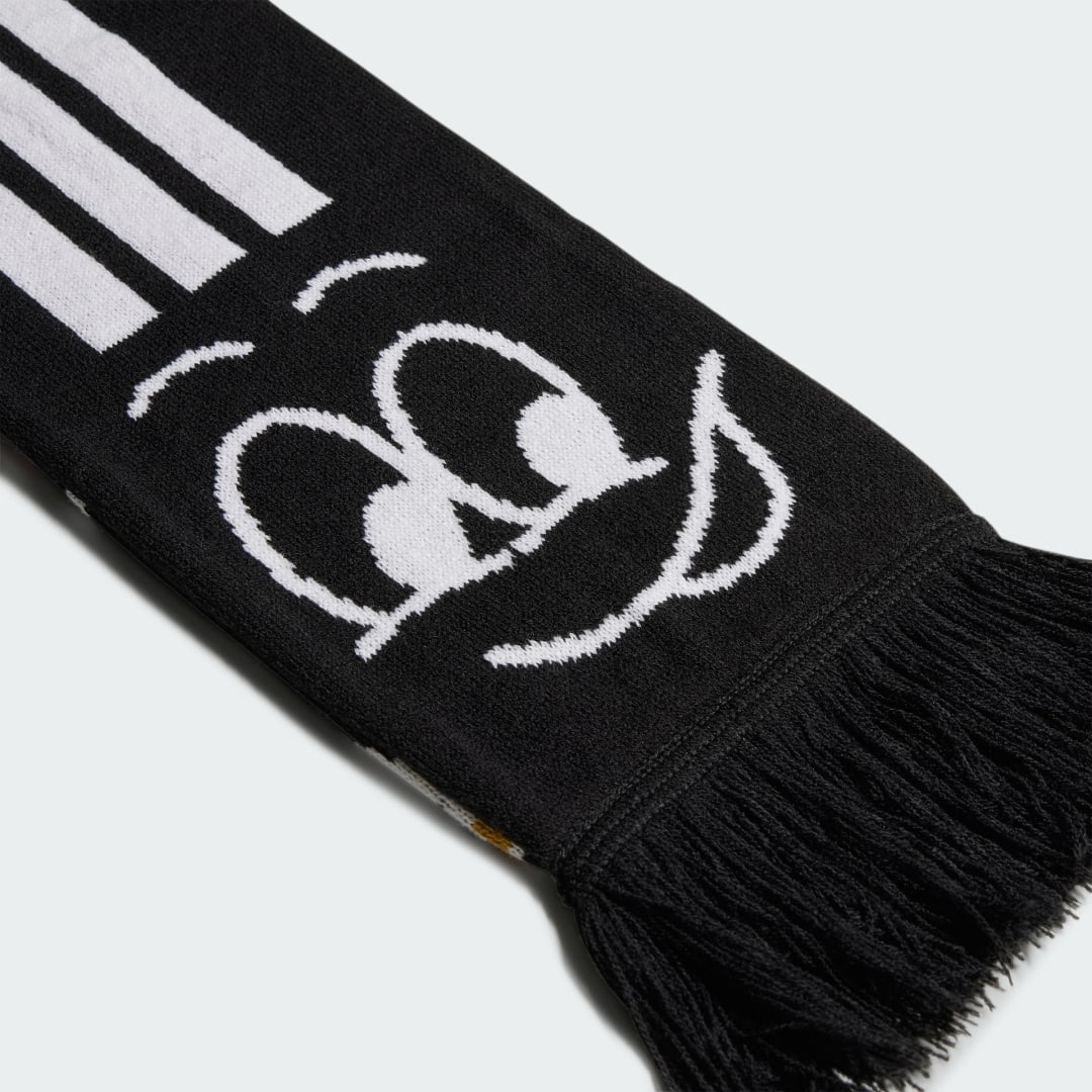 Thumbnail - Graphic Scarf