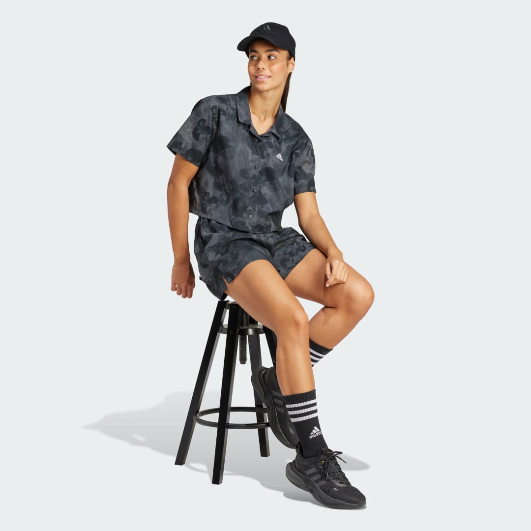 

adidas Shorts Tejidos Estampado Floral Mujer, Negro