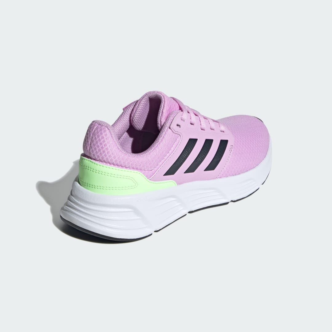 

adidas Tenis Galaxy 6 Mujer, Bliss lilac/negro/semi verde spark