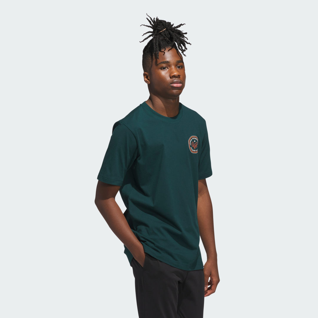 Thumbnail - Country Club Scenic Grafik T-Shirt