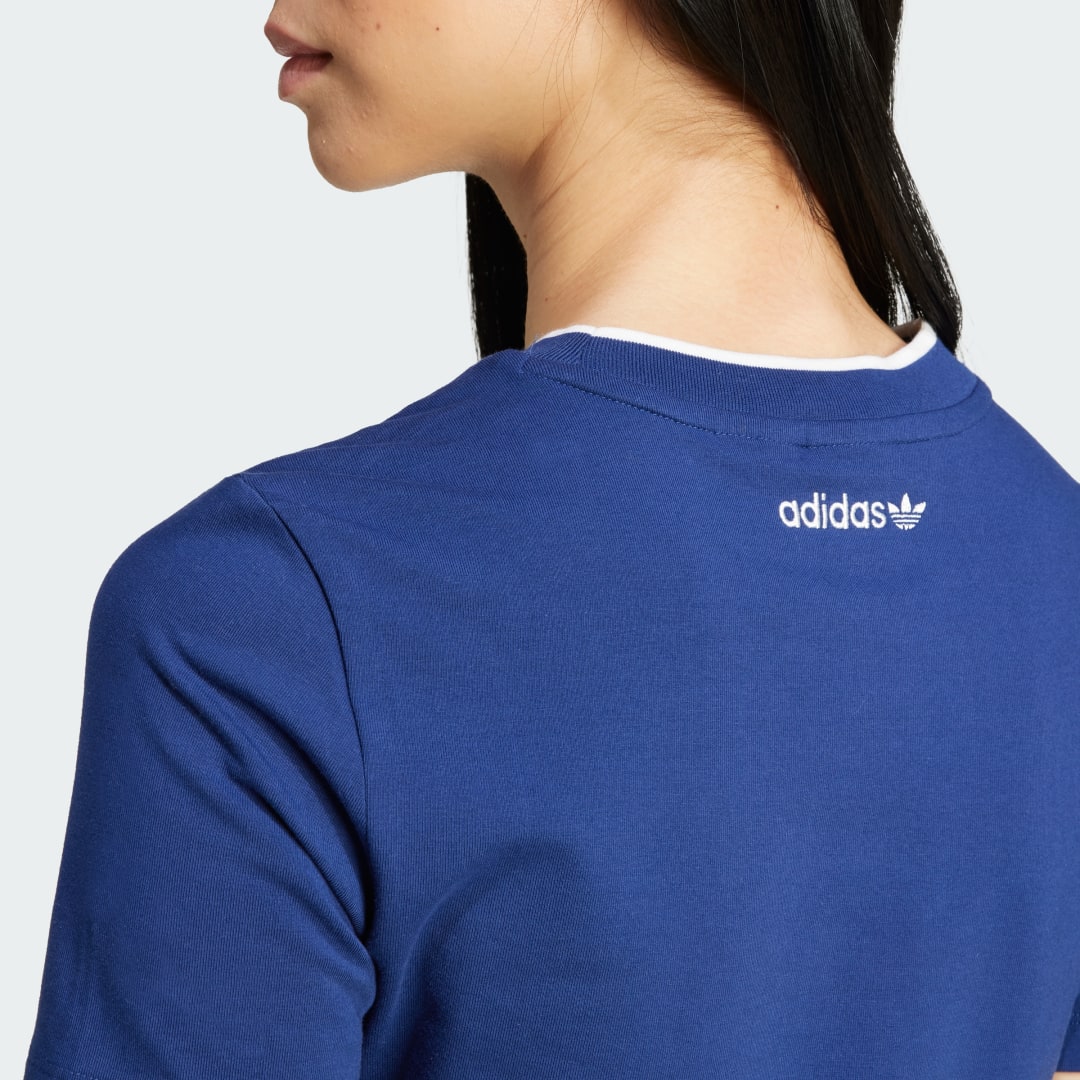 Adidas Graphic Badge Slim 3-Stripes T-shirt