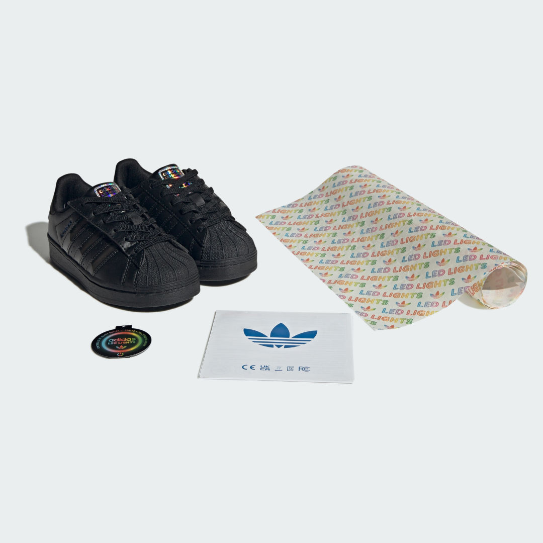 Chaussure Superstar à LED avec fermeture confort et lacets élastiques pour enfants - vue 6