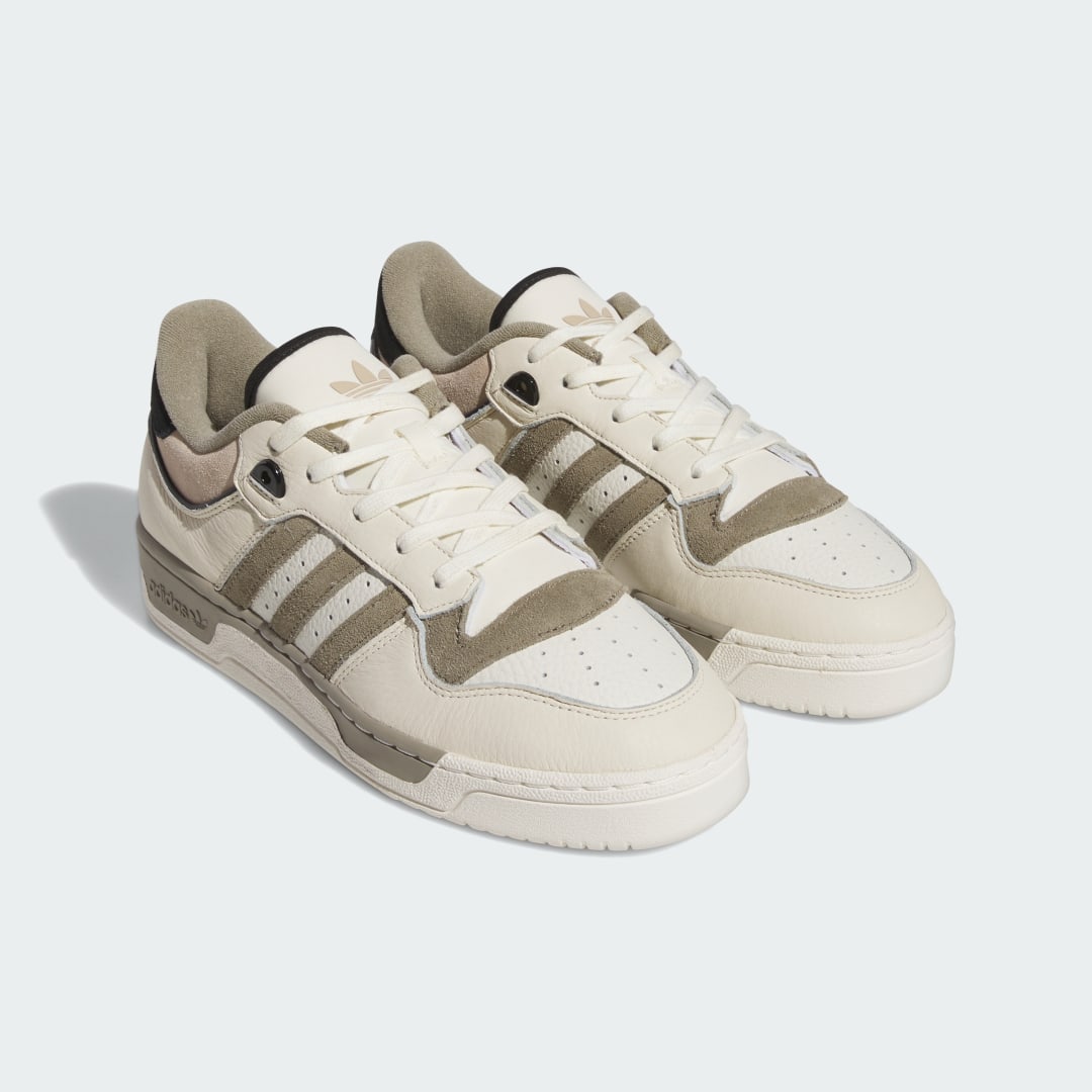 Adidas Rivalry sneaker Off White / Core Black / Wonder Beige