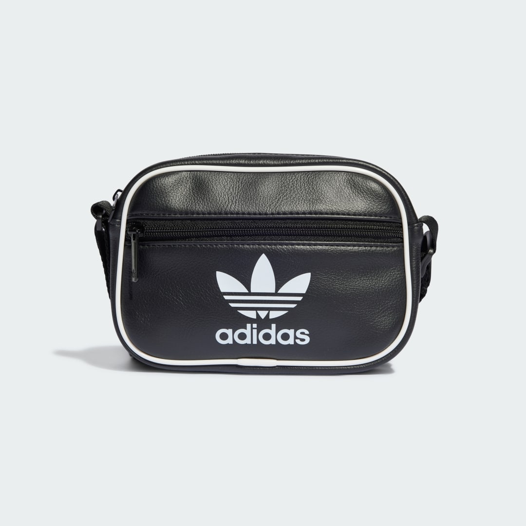 Image of adidas Adicolor Classic Mini Airliner Bag Black ONE SIZE - Lifestyle Bags