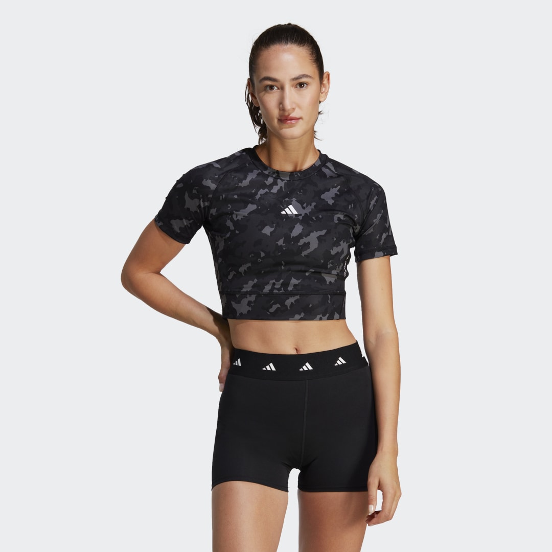 Crop top de training à imprimé camouflage Techfit