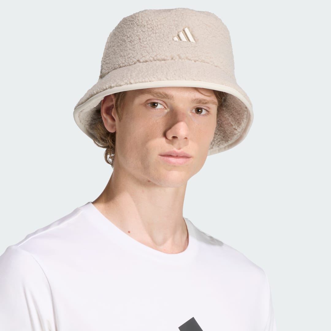 Image of Cappello a secchiello in pile Teddy adatto all&#39;inverno cod002