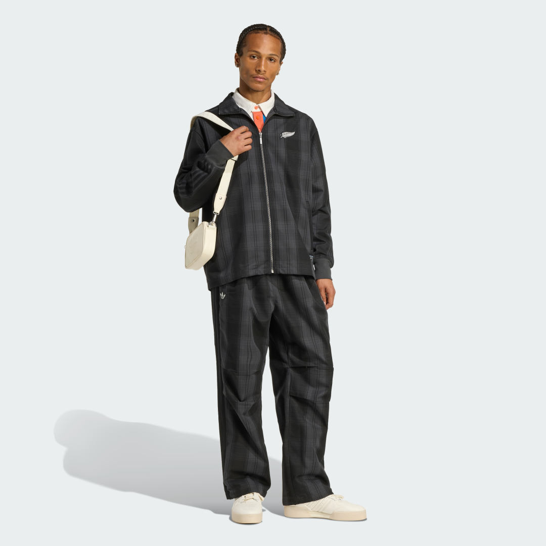 Thumbnail - ADIDAS ORIGINALS & ALL BLACKS FIREBIRD PLAID TRAININGSHOSE