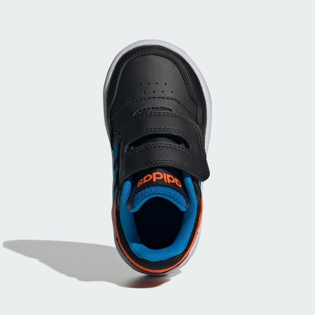 Chaussure Hoops