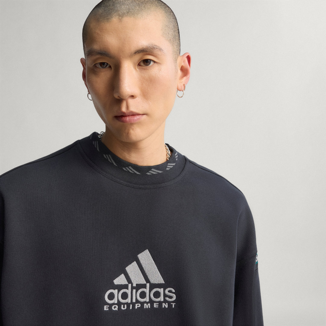Thumbnail - adidas Equipment Sweatshirt mit Rundhalsausschnitt, reflektierende Details